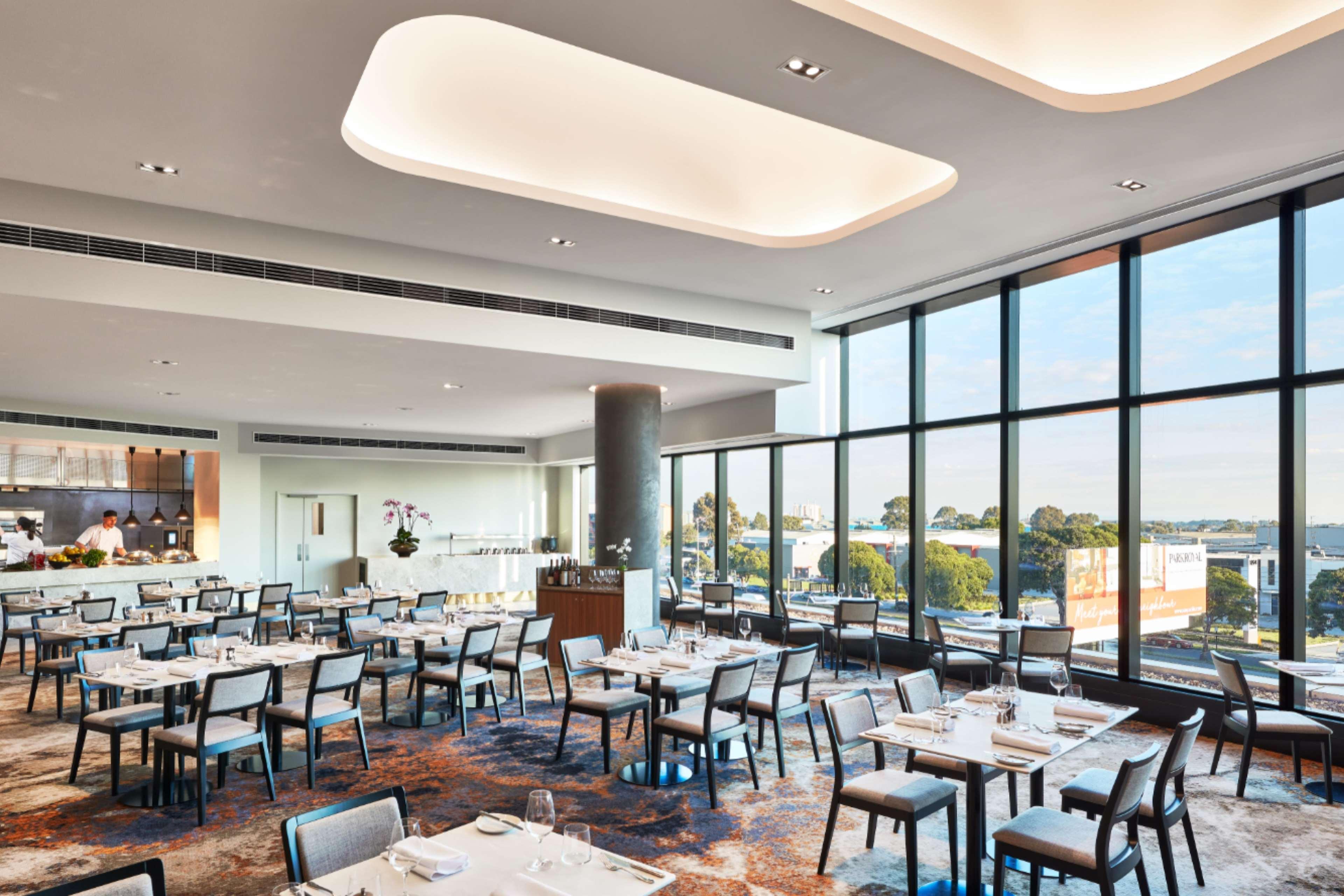 Parkroyal Monash Melbourne Hotel 4*